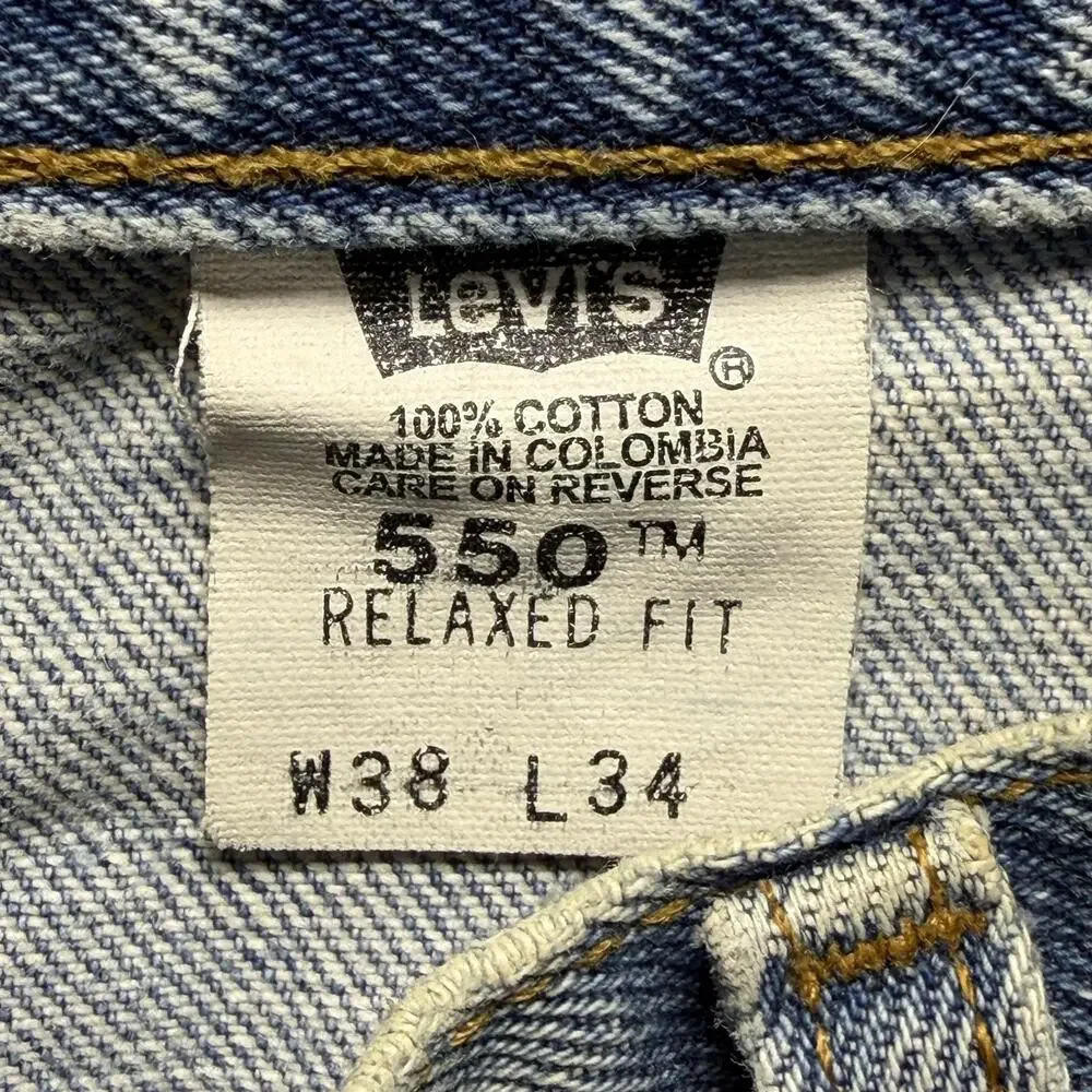 Levis 550 Jeans Mens 38x34 Blue Light Wash Relaxed Tapered 100% Cotton Denim